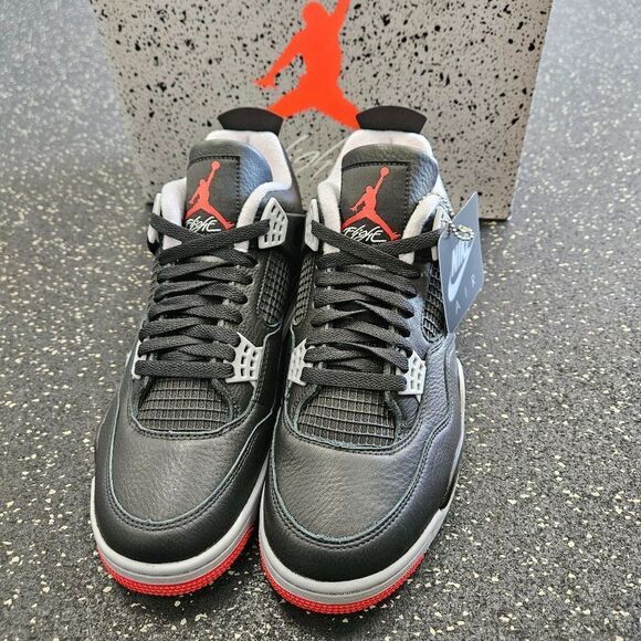 Nike Air Jordan 4 Retro Bred Reimagined Size 10 Men’s FV5029-006 - Picture 3 of 8